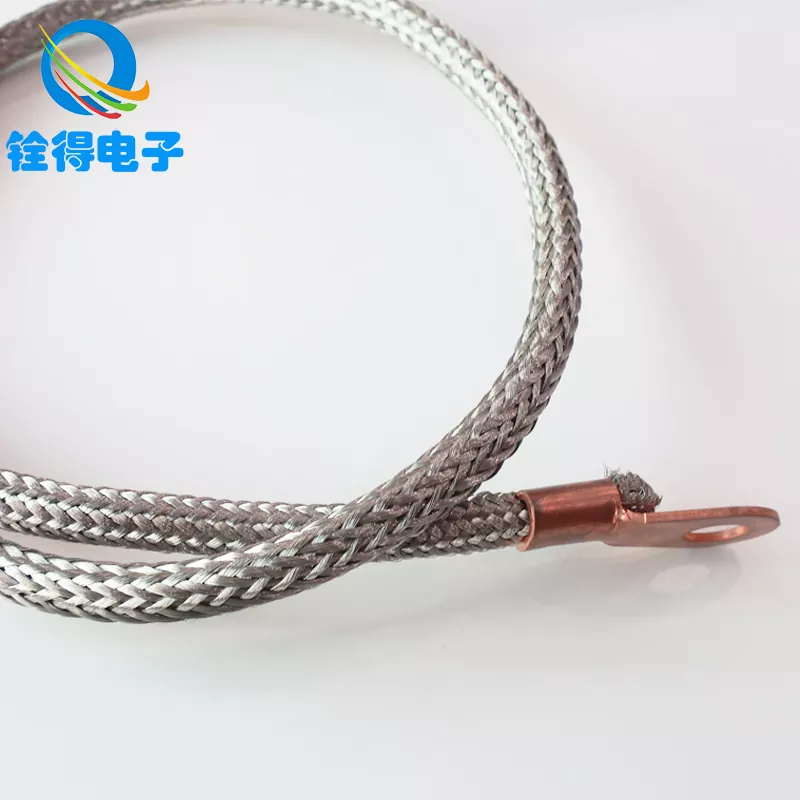 Kaj je ozemljitvena žica in zakaj je bistvenega pomena za električno varnost in delovanje